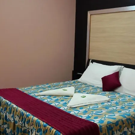 Hotel Barbareek Shillong Exterior photo