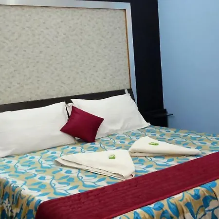 Hotel Barbareek Shillong Exterior photo