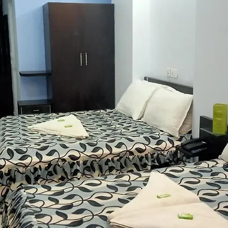 Hotel Barbareek Shillong Exterior photo
